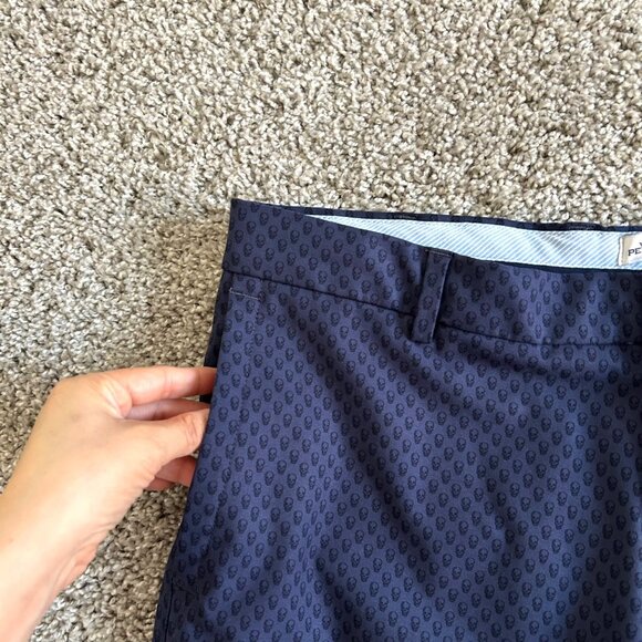 Peter Millar Men's Size 34 Skull Print Navy Blue Golf Shorts - Picture 6 of 9